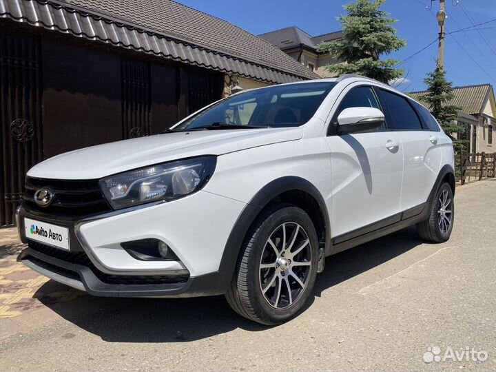 LADA Vesta Cross 1.8 AMT, 2018, 121 800 км