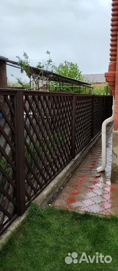 Шпалера деревянная