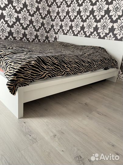Кровать двуспальная IKEA