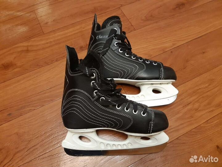 Коньки хоккейные детские 37 размер