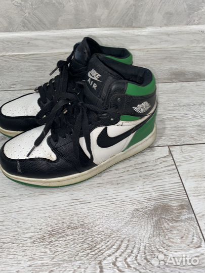 Кроссовки nike джордан женские