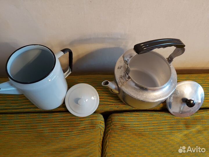 Кофейник,чайник,весы бытовые(редкие)
