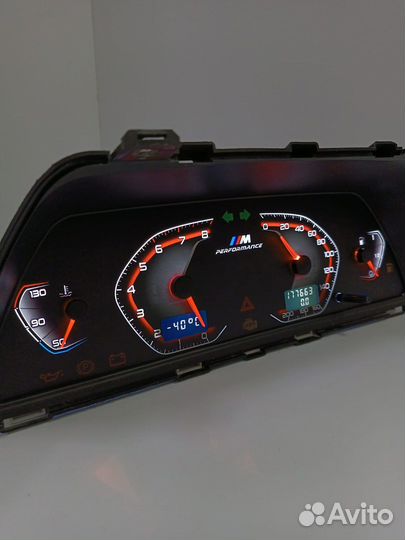 Щиток (комбинация)приборов для ваз2110-2114 BMW M