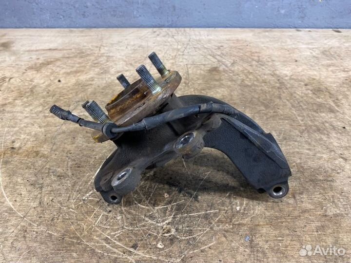 Поворотный Кулак Mazda 3 BK 2003-2009 г.в