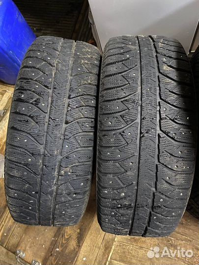 Bridgestone Ice Cruiser 7000S 205/55 R16