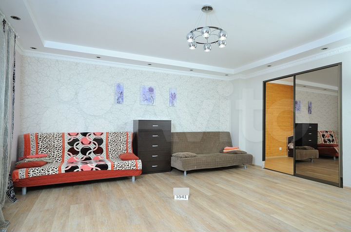 2-к. квартира, 60 м², 2/10 эт.