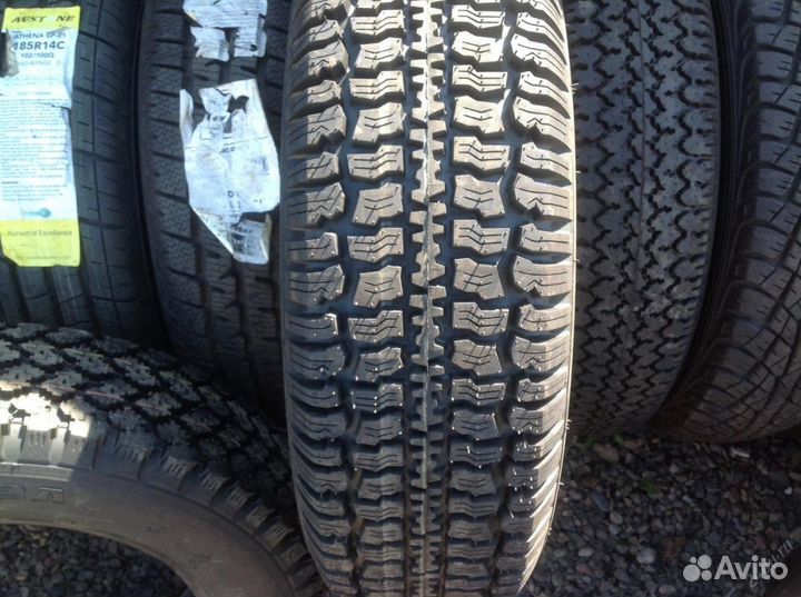 Winrun Magnum Flame WR-16 205/70 R16 97Q