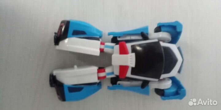 Тобот торнадо