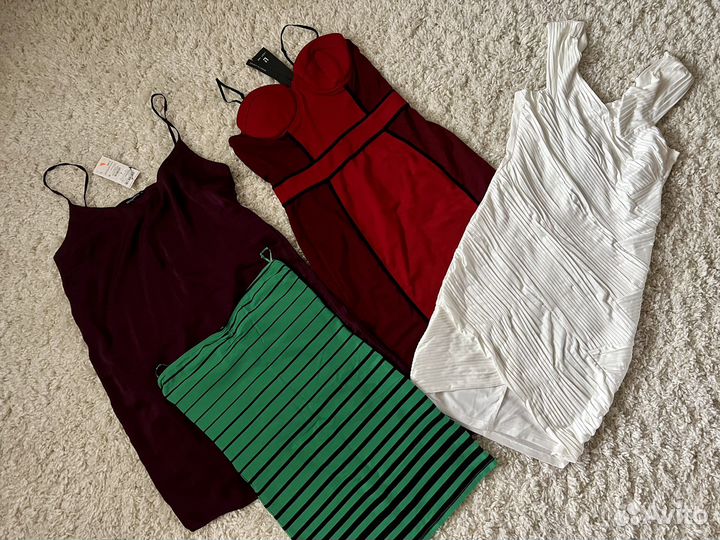 Платья новые Lost ink размер 46