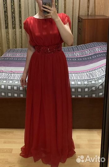 Вечернее платье