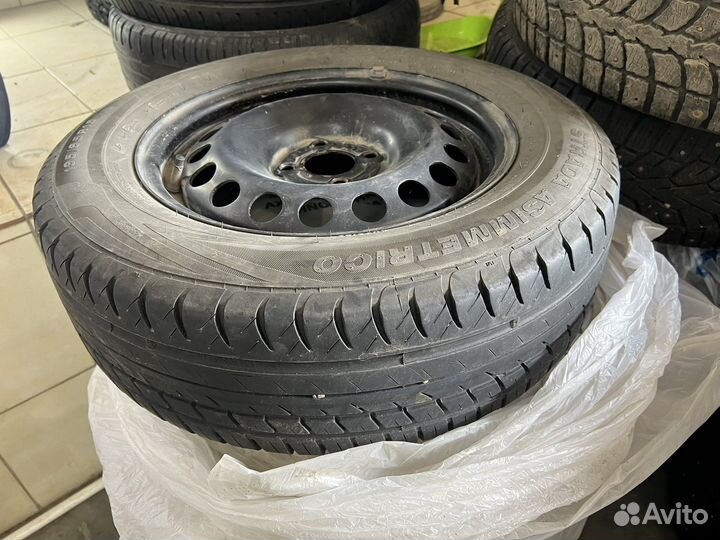 R15 Viatti Strada Asimmetrico 195/65, PCD 4x100 DIA 15