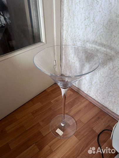 Ваза стеклянная высокая 104 см