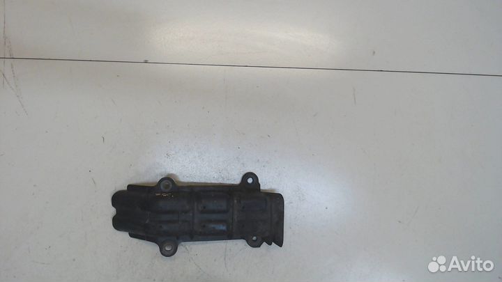 Кронштейн Hyundai Accent (Solaris), 2012