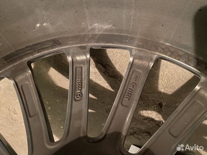 Пара дисков от Mercedes A2224010400