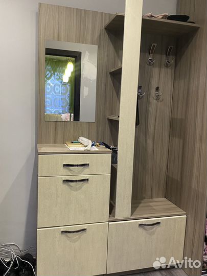 Прихожая со шкафом бу