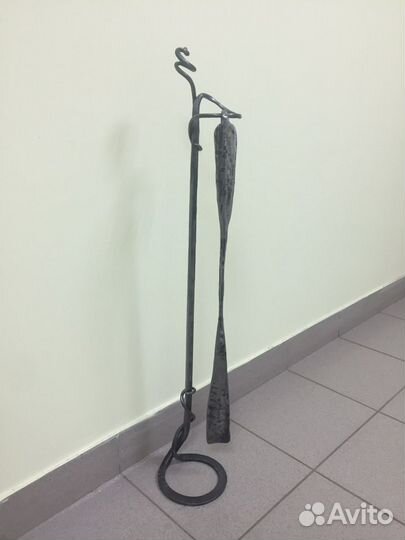 Кованая ложка для обуви