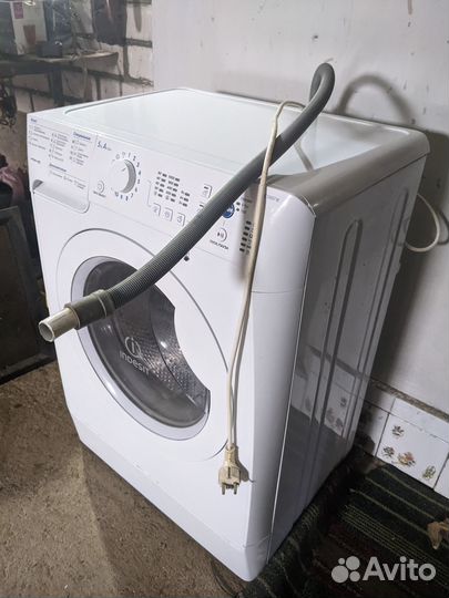 Стиральная машина Indesit