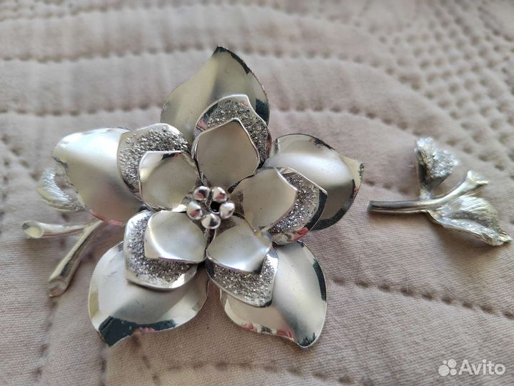 Брошь Coro винтаж