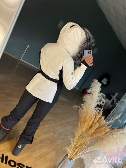 Куртка женская на мембране с мехом черн/бел