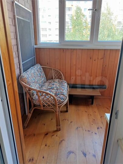 2-к. квартира, 65 м², 3/9 эт.