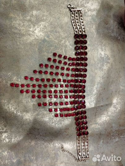 Колье чокер