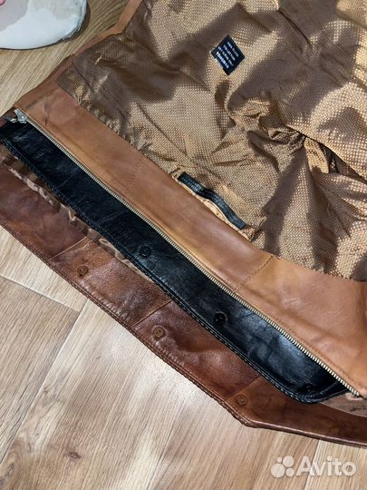 Кожаная куртка S/M