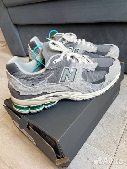 Кроссовки New Balance 2002 r protection pack