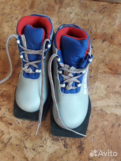 Лыжные ботинки детские nordway 30р