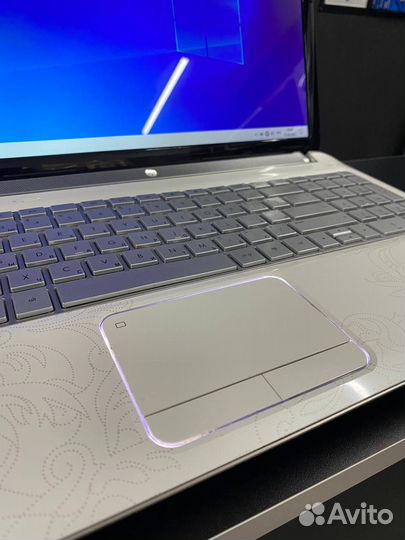 Ноутбук HP Pavilion dv6