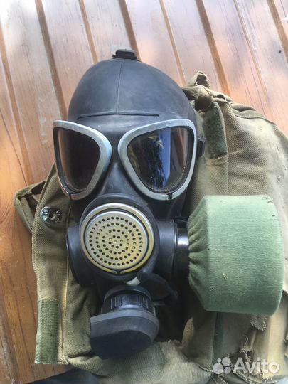 Противогаз