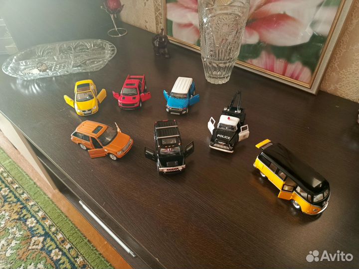 Модели автомобилей(машинки)