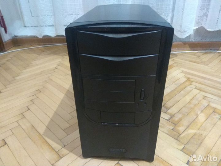 Компьютер Pentium DualCore E5200 /4GB Ram/250 GB H