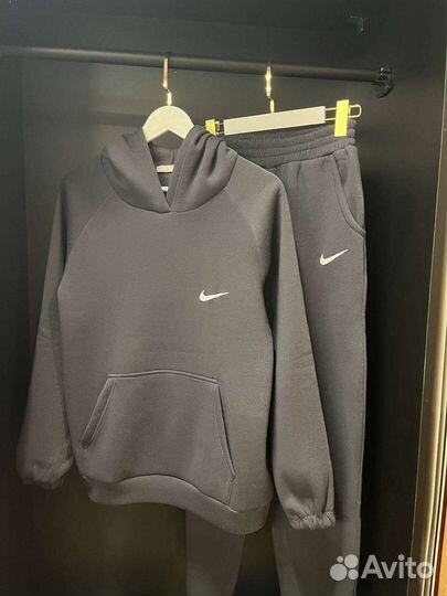 Женский спортивный костюм Nike цвет графит и манго