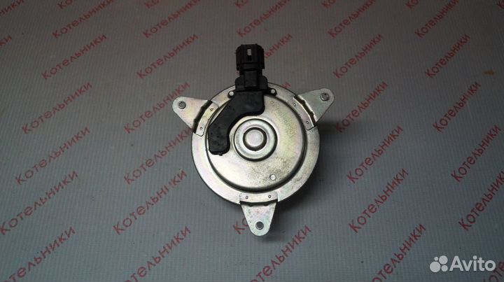 Nissan 21487-8H300 Моторчик вентилятора охлаждения
