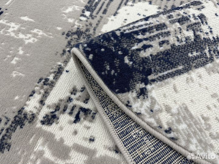 Ковер 1.5х3 новый,овальный