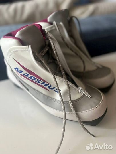 Лыжные ботинки Madshus Amica 90