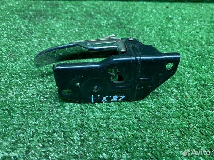 Ручка внутренняя задняя правая Hyundai Sonata 5