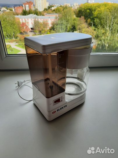 Кофеварка капельная Elekta