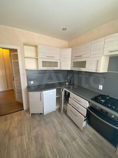 2-к. квартира, 54 м², 5/9 эт.