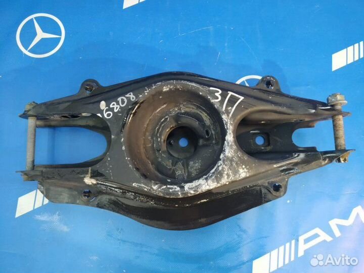 Рычаг лодочка задний правый Mercedes C 200