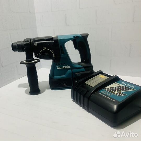 Перфоратор Makita DHR242