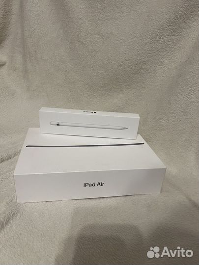 Планшет Apple iPad Air 3 64Гб + Apple pencil 1