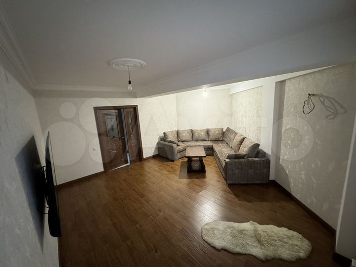 1-к. квартира, 60 м², 4/10 эт.