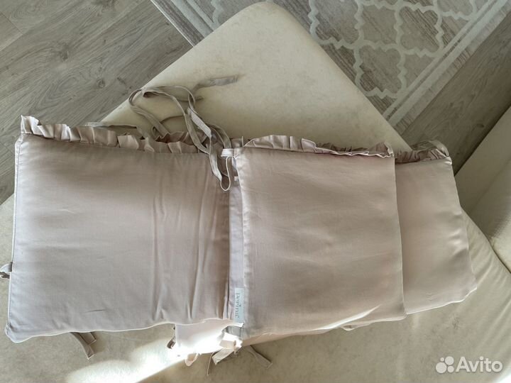 Бортики в детскую кроватку perina