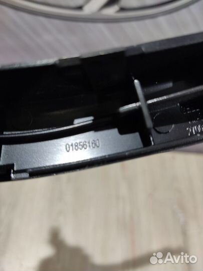 Центральная консоль Geely atlas Прав