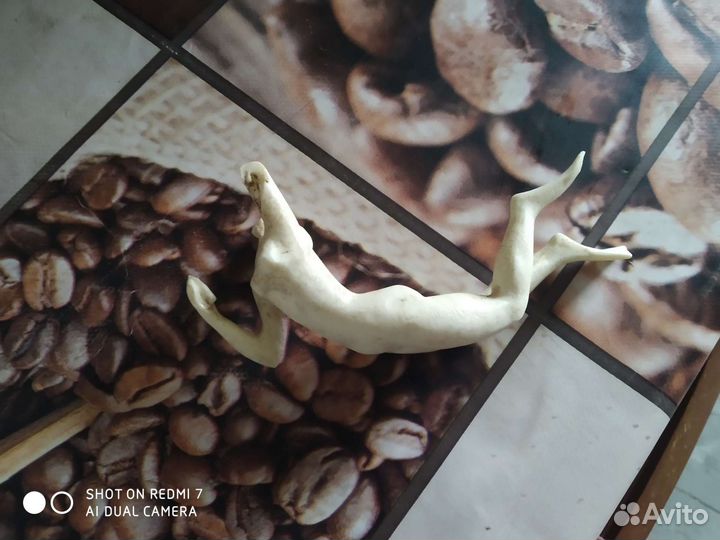 Статуэтка девушка водолаз