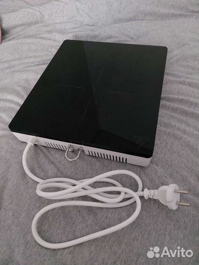 Переносная индукционная панель Tillereda