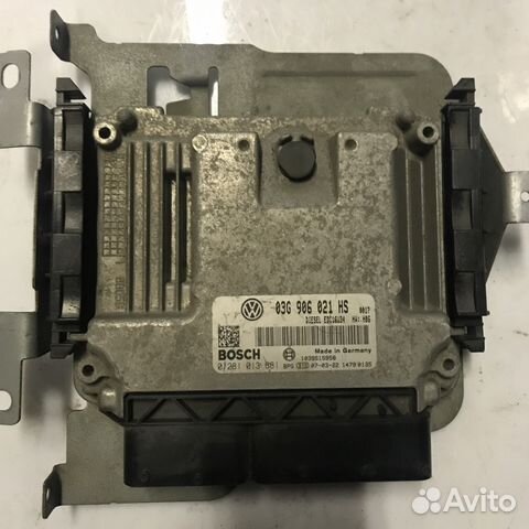 Блок управления двигателем.1.9 TDI BLS 03G906021HS
