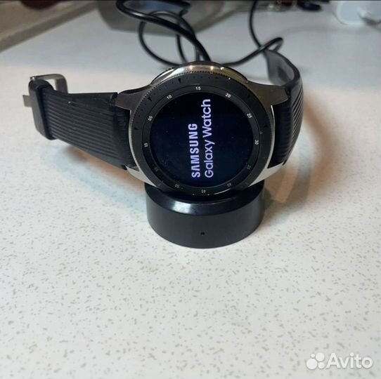 Samsung Galaxy Watch 42 мм
