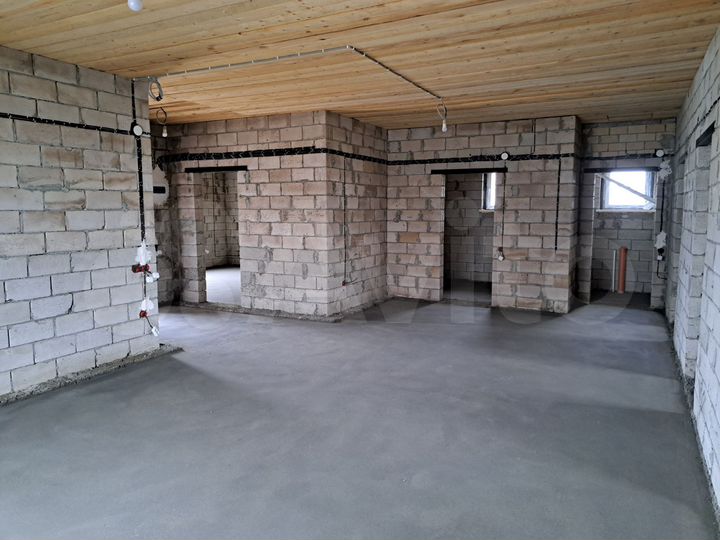 Дом 210 м² на участке 7,8 сот.